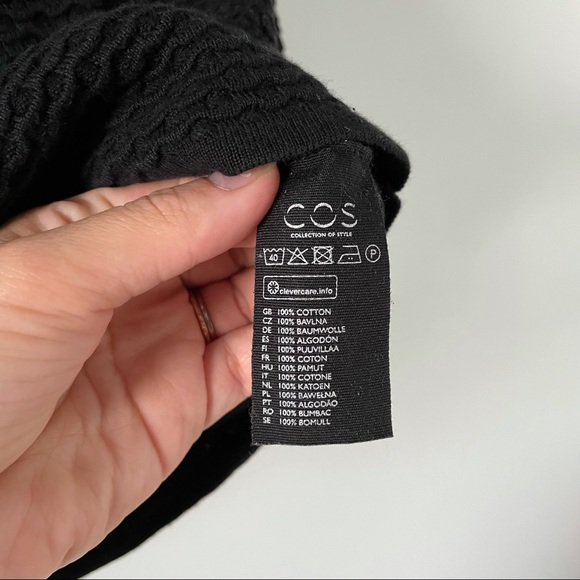 〰️ SOLD 〰️ COS black textured sweater - Picture 5 of 5